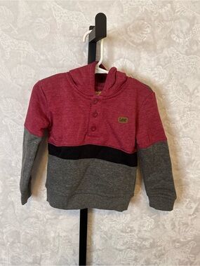 Lee Kids Hooded Pullover in Maroon, Gray & Black